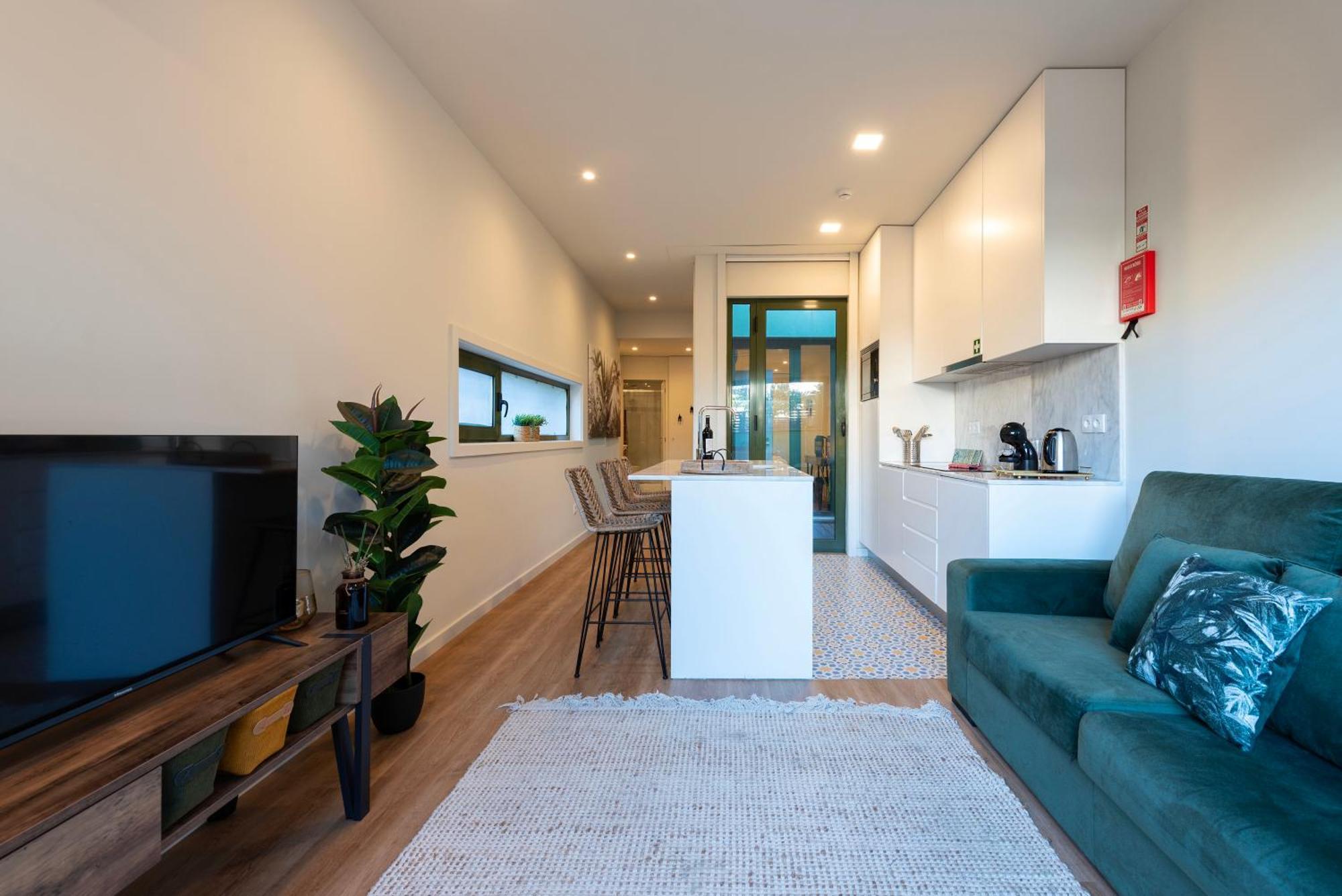 Exotic Flat With Shared Pool & Garden Apartment Порто Екстериор снимка